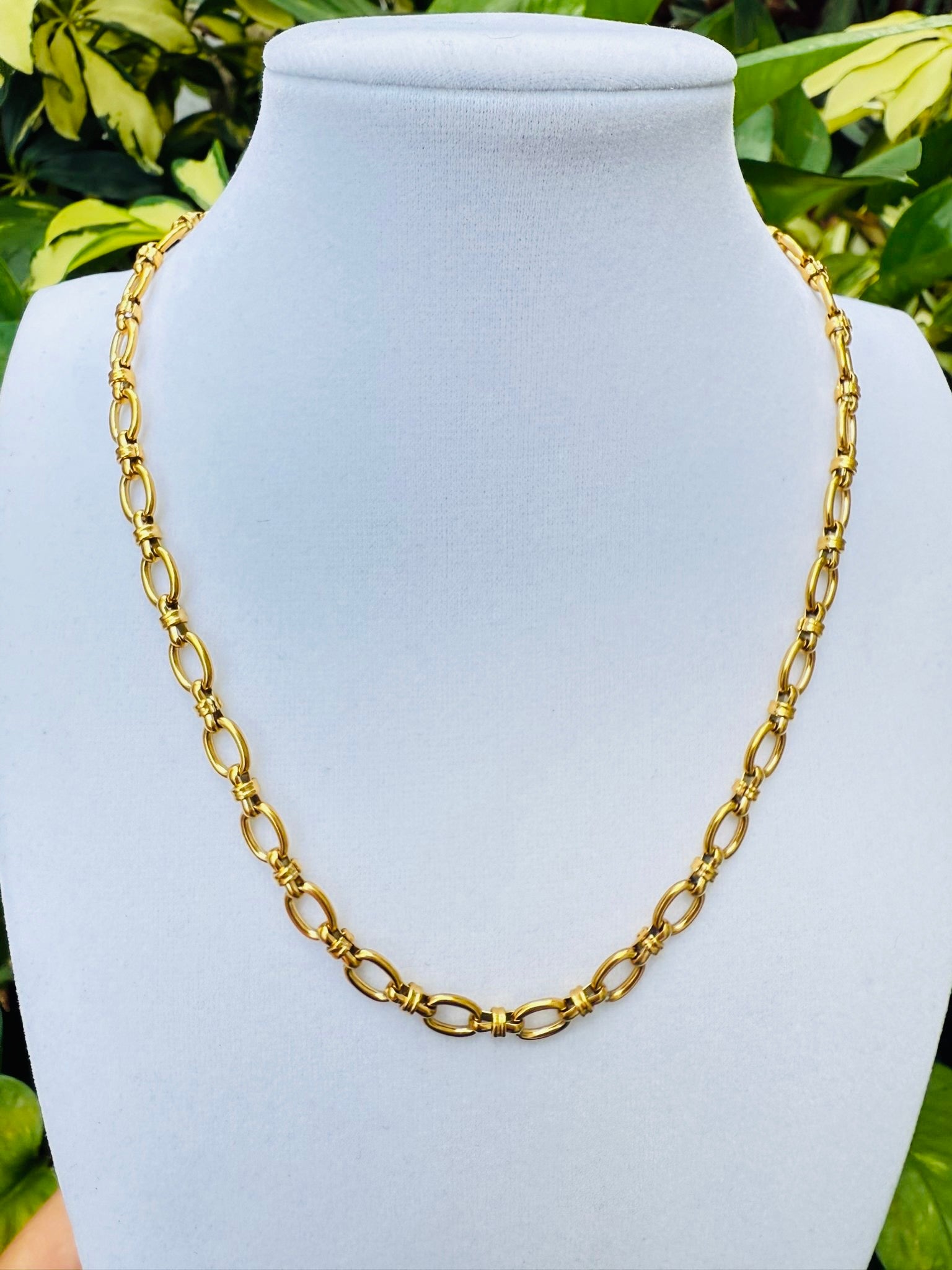 Ester Necklace