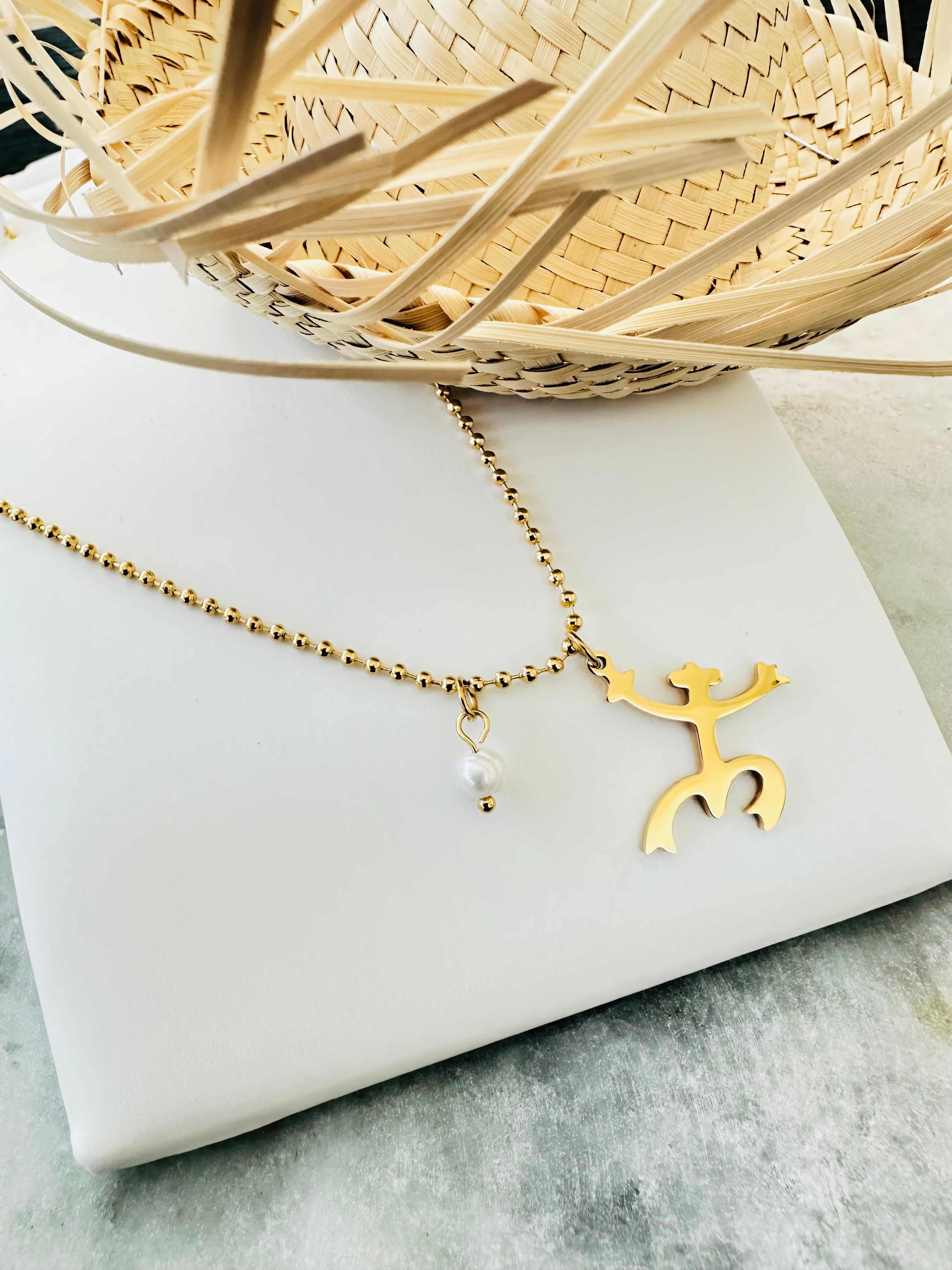 Taíno Perla Necklace