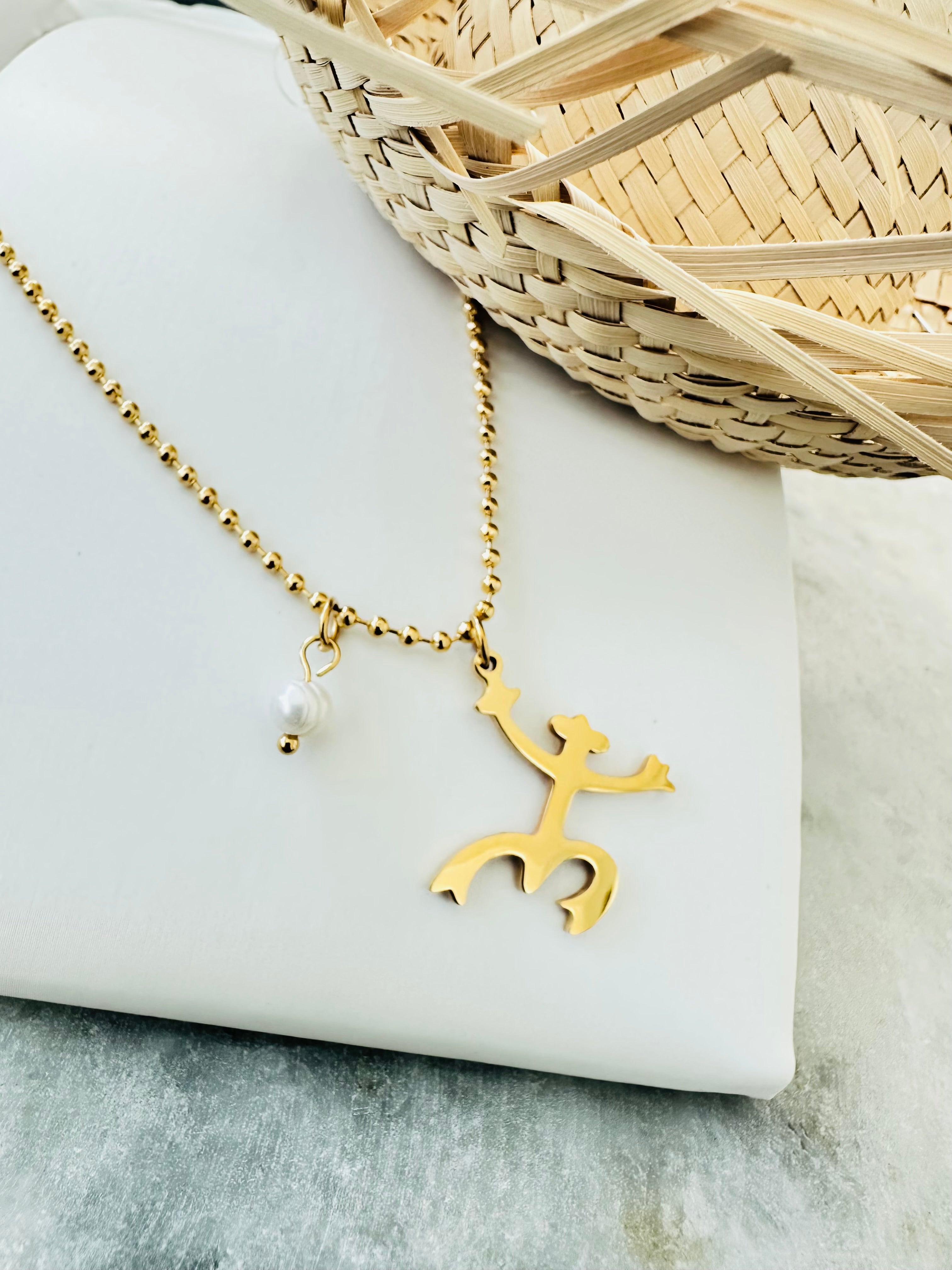 Taíno Perla Necklace